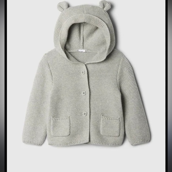 GAP Other - Gap baby brennan bear sweater